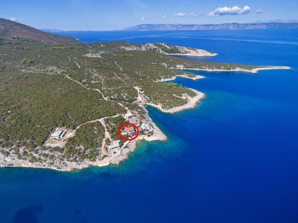 Studio Pokrivenik 10427A Zastražišće Екстериор снимка