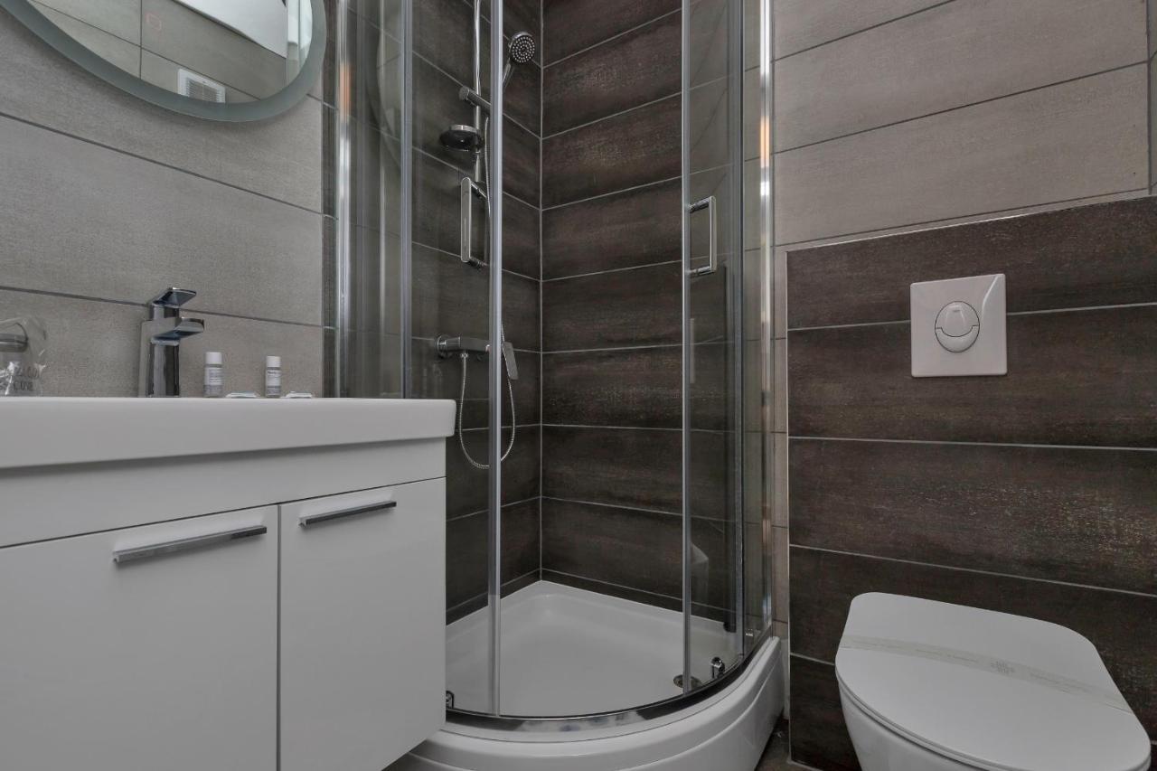 Studio Pokrivenik 10427A Zastražišće Екстериор снимка